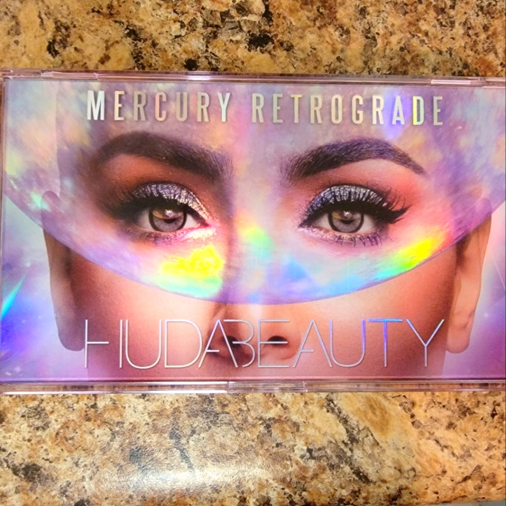 Huda Beauty Pallette